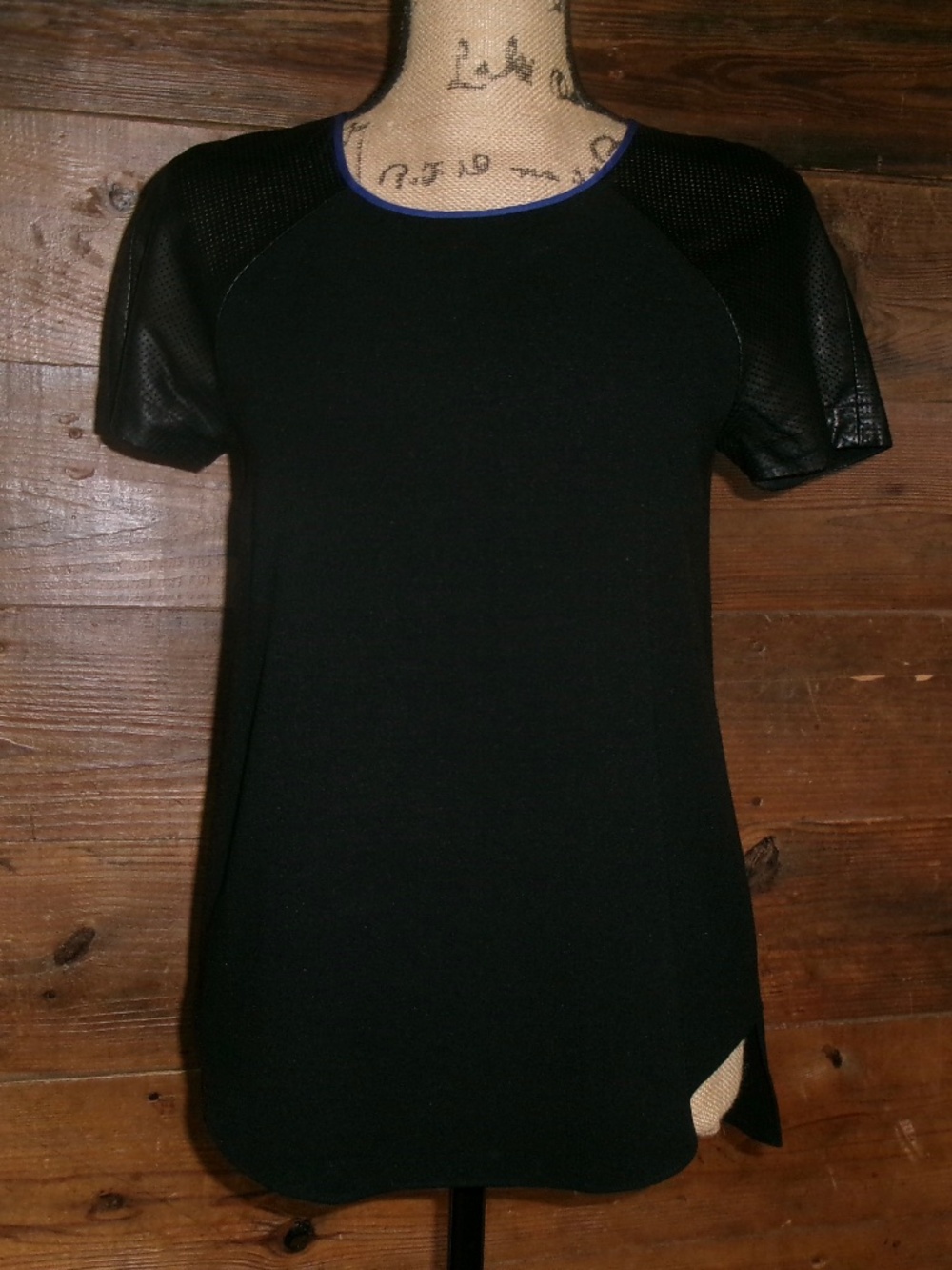 Vintage Rebecca Taylor top size 0